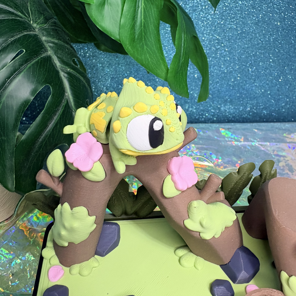 Mini Flexi Chameleon Toy