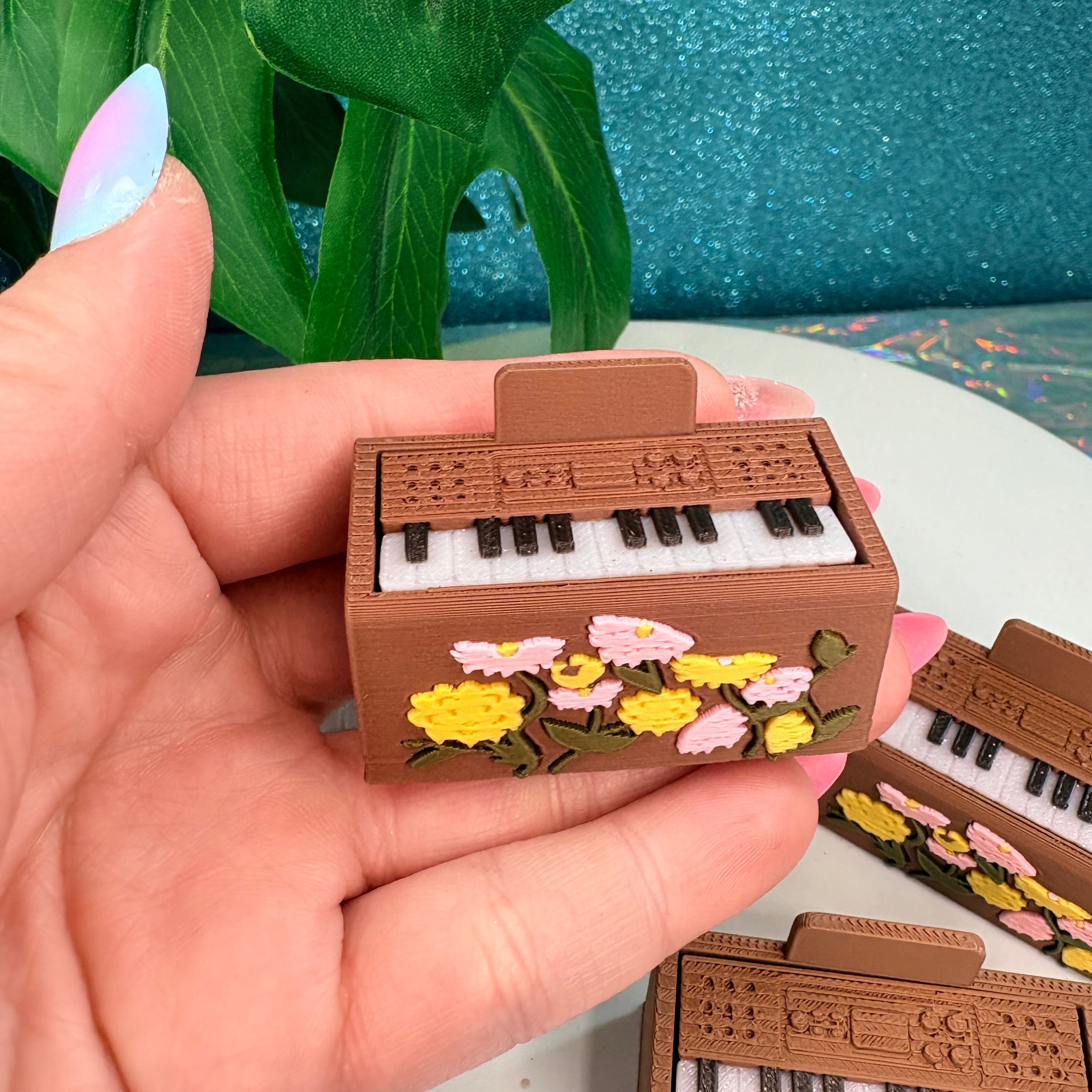 Eras Piano Fidget Clicker