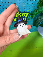 Witchy Ghost Fidget Clicker Keychain