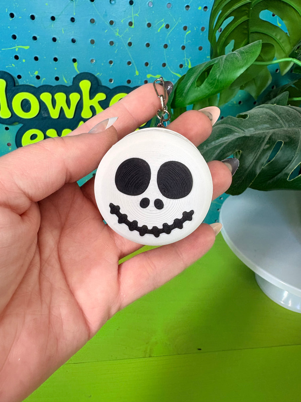 Spooky Macaron Fidget Clicker Keychain