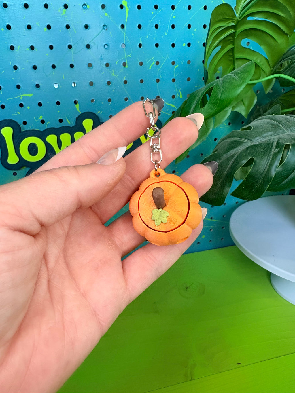Cute Jack O Lantern Fidget Clicker Keychain