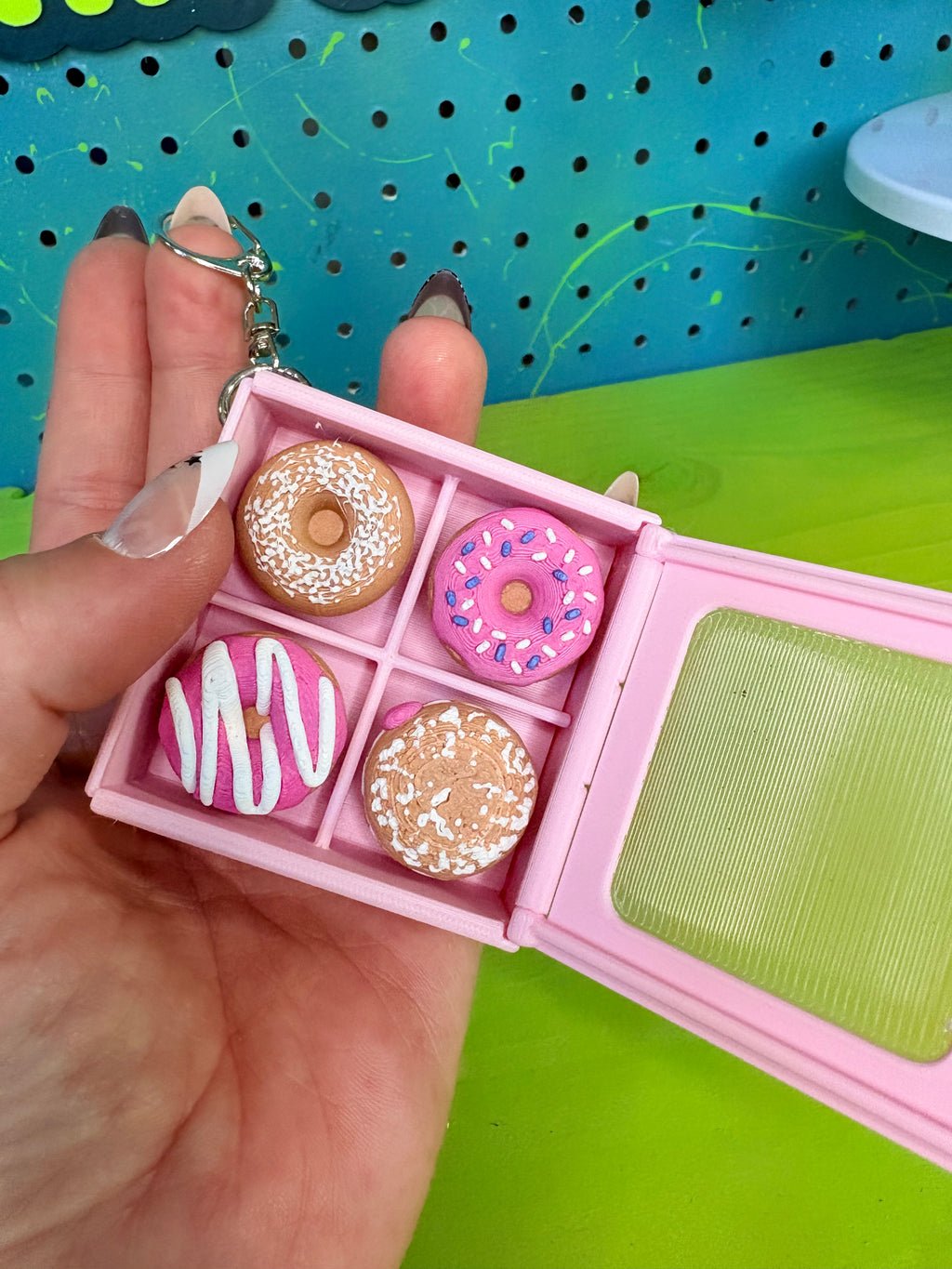 Bakery Box Fidget Clicker