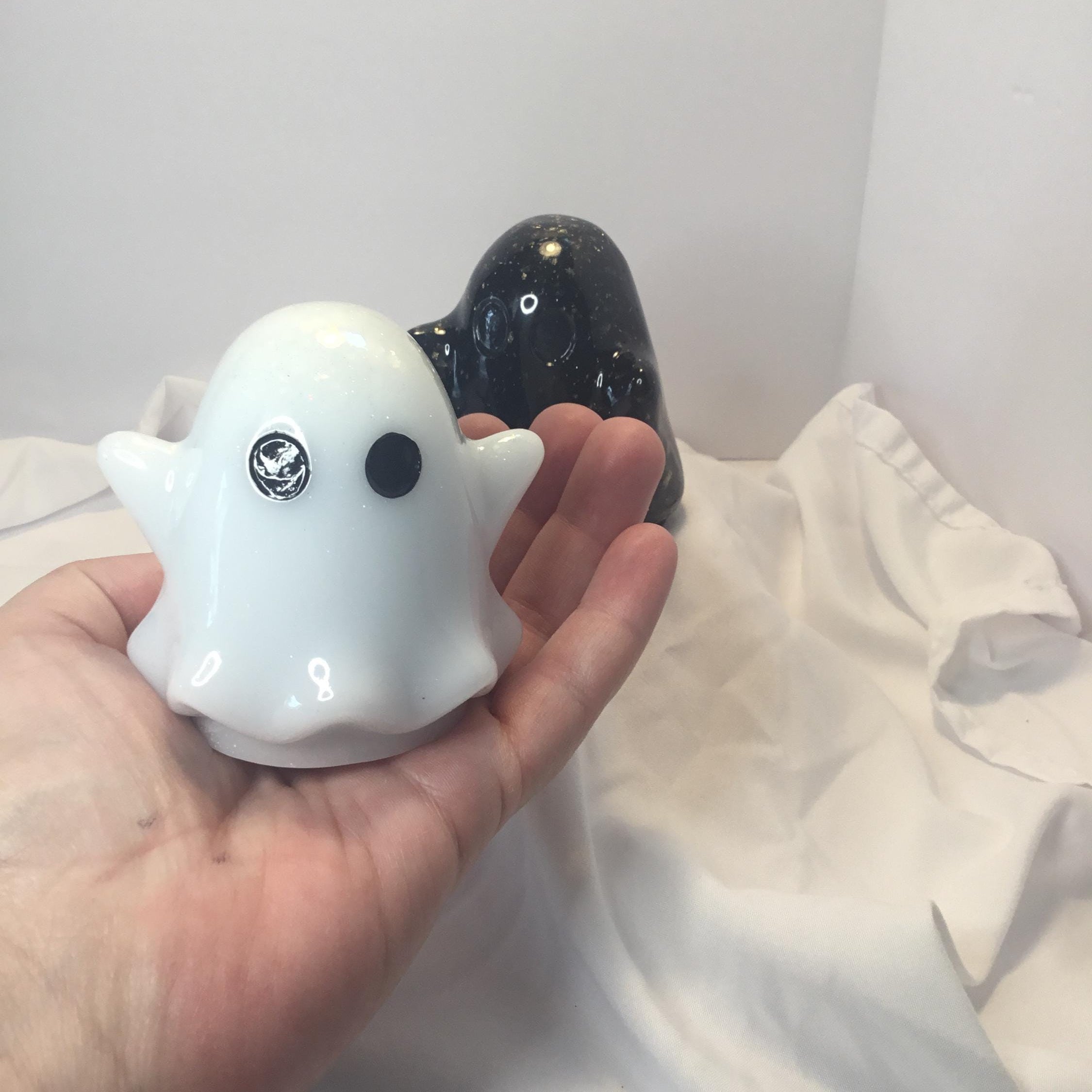Black Gold Leaf & White Glitter Ghost Statues