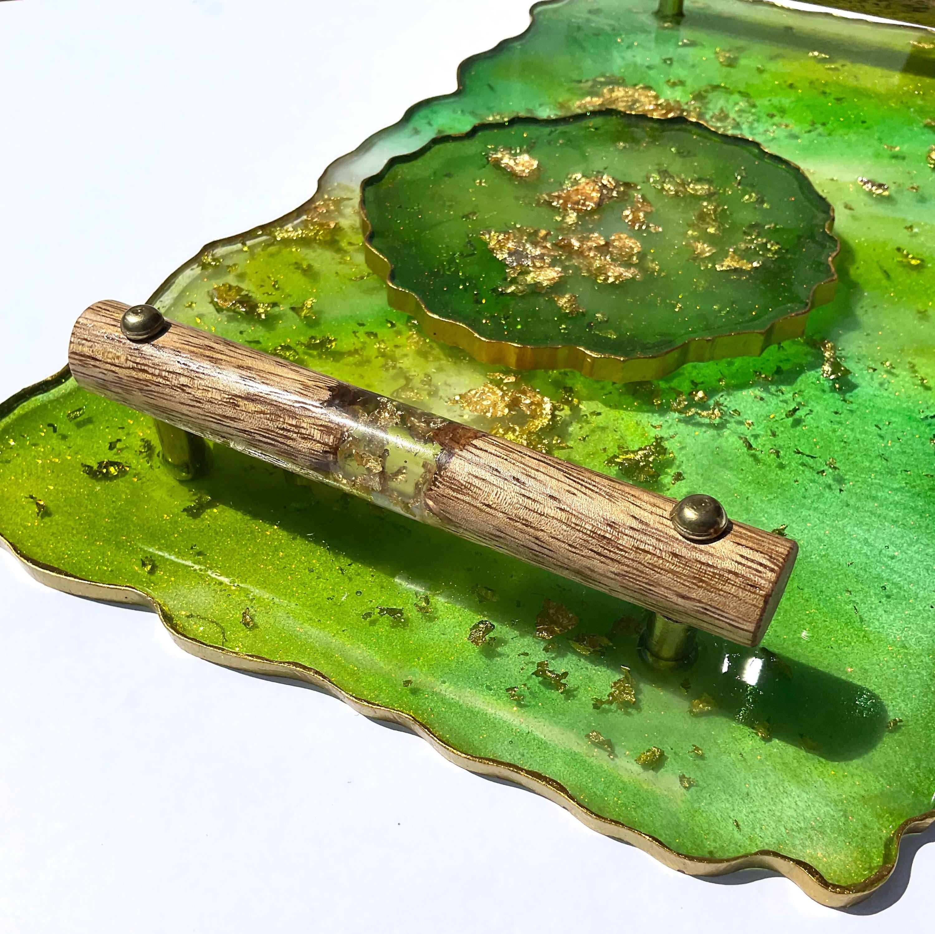 Green and Gold Geode Resin Tray and Coaster Set