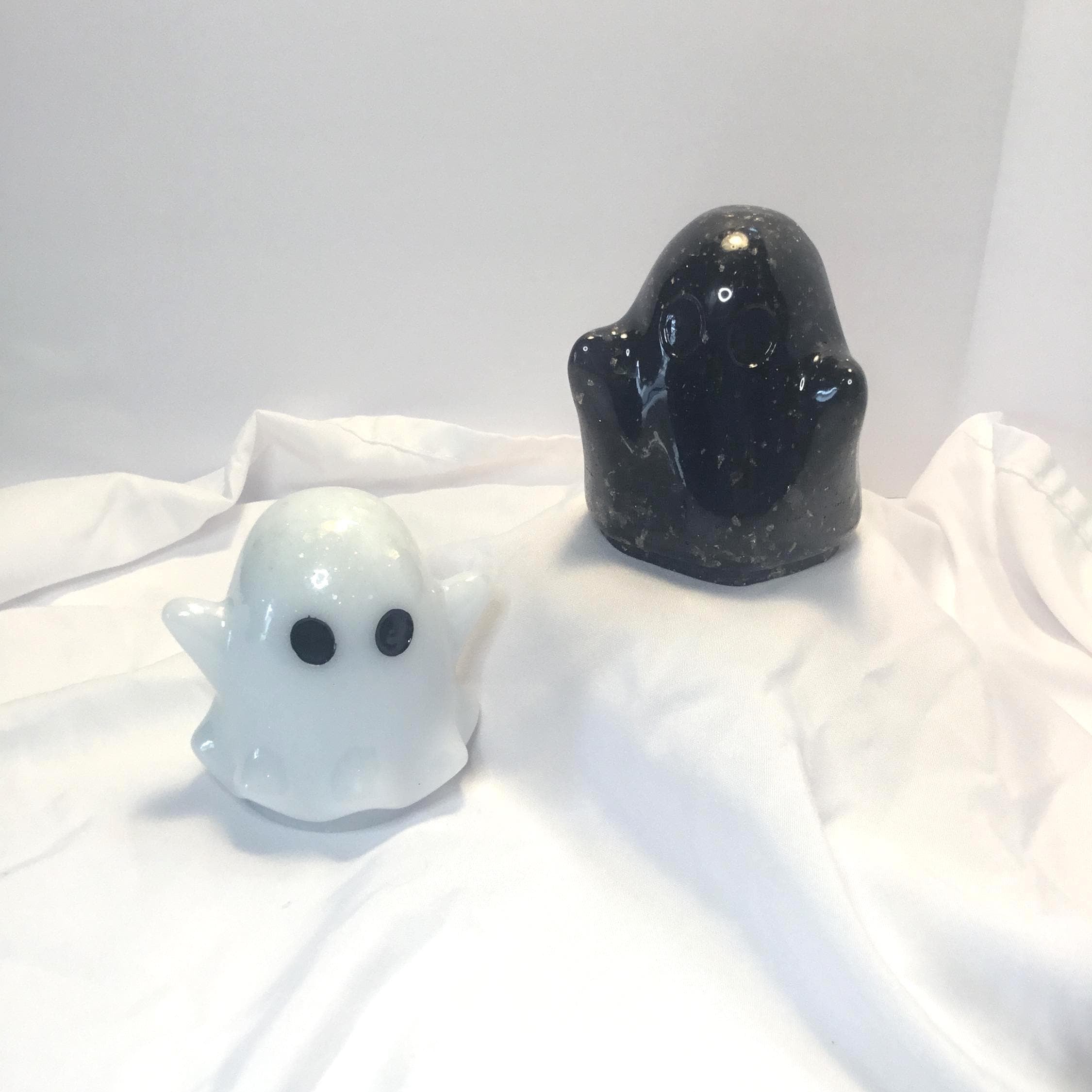 Black Gold Leaf & White Glitter Ghost Statues