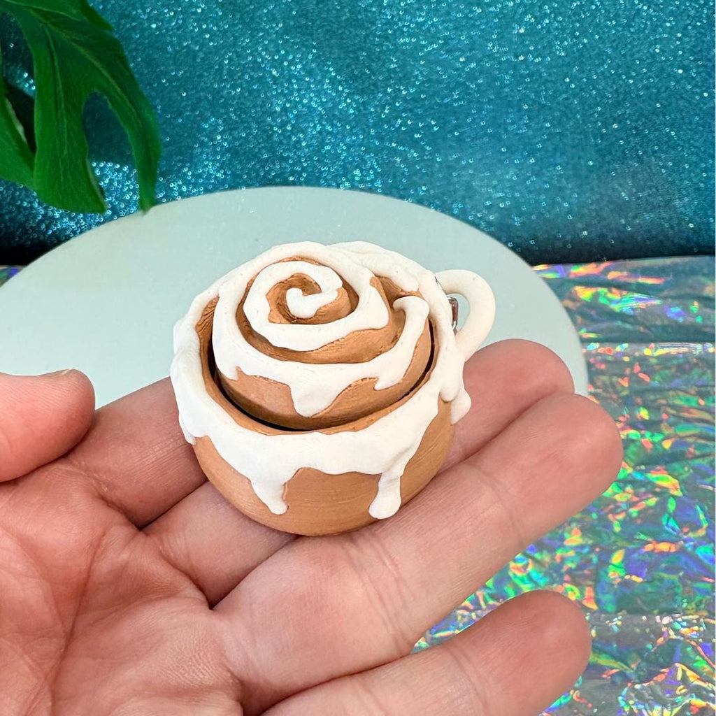 Cinnamon Roll Fidget Clicker Keychain