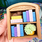 Book Nook Fidget Clicker