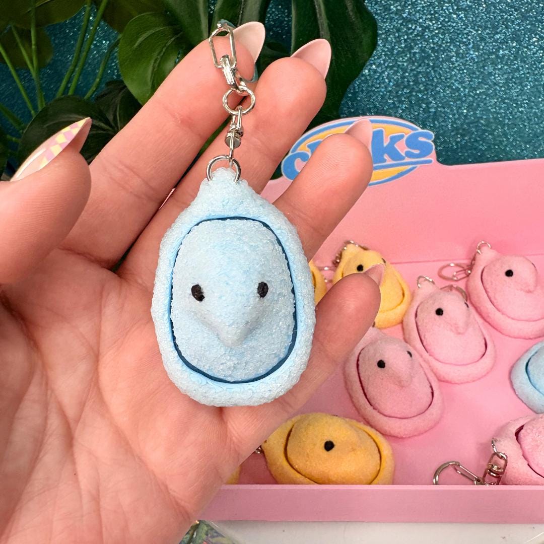 Peep Fidget Clicker Keychain