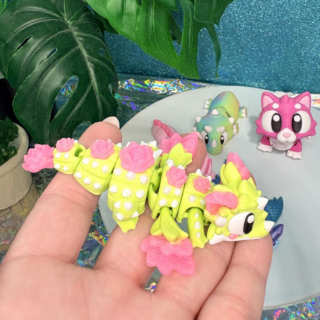 Magnetic Flexi Cactus Dragon Shouldorable