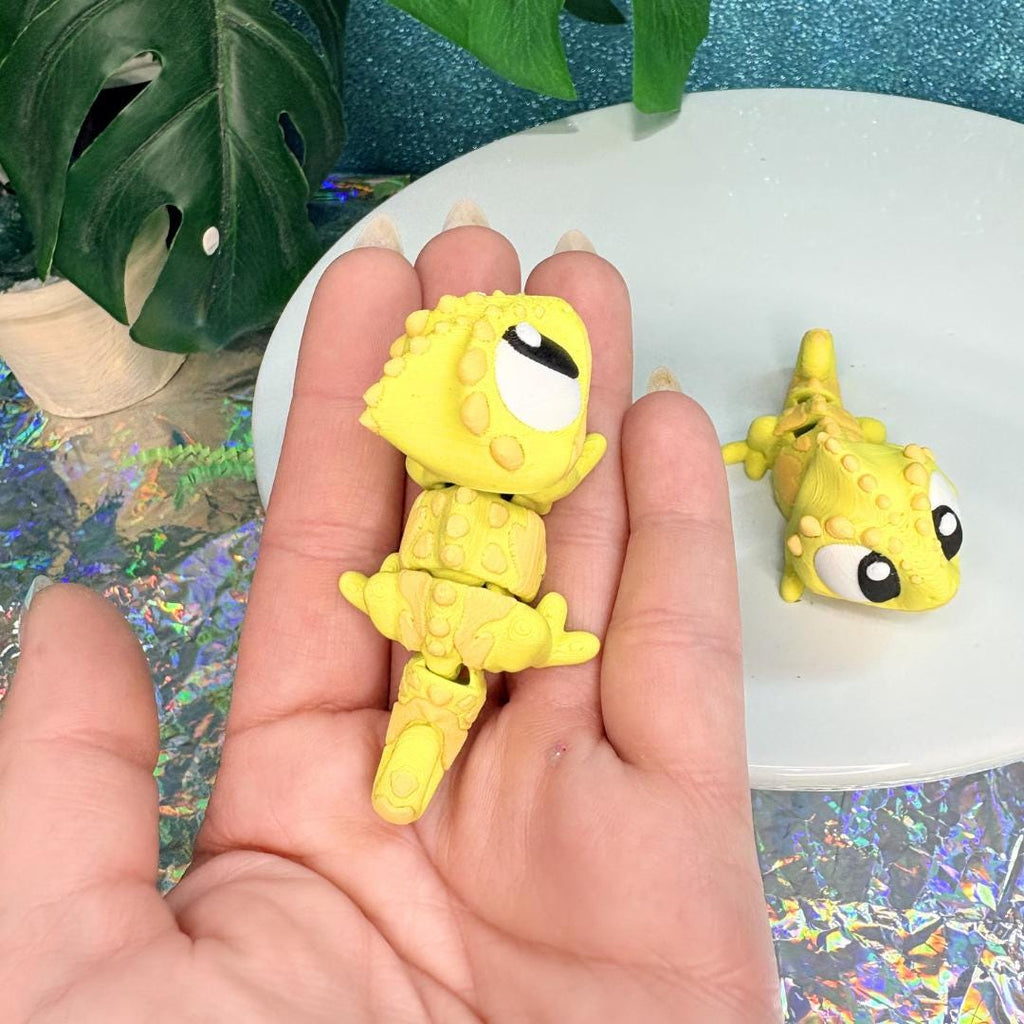 Mini Flexi Chameleon Toy