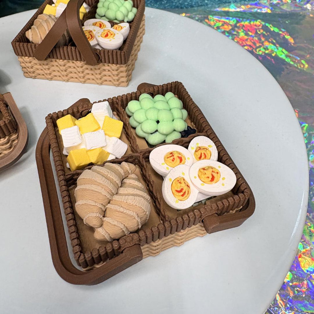 Picnic Basket Fidget Clicker