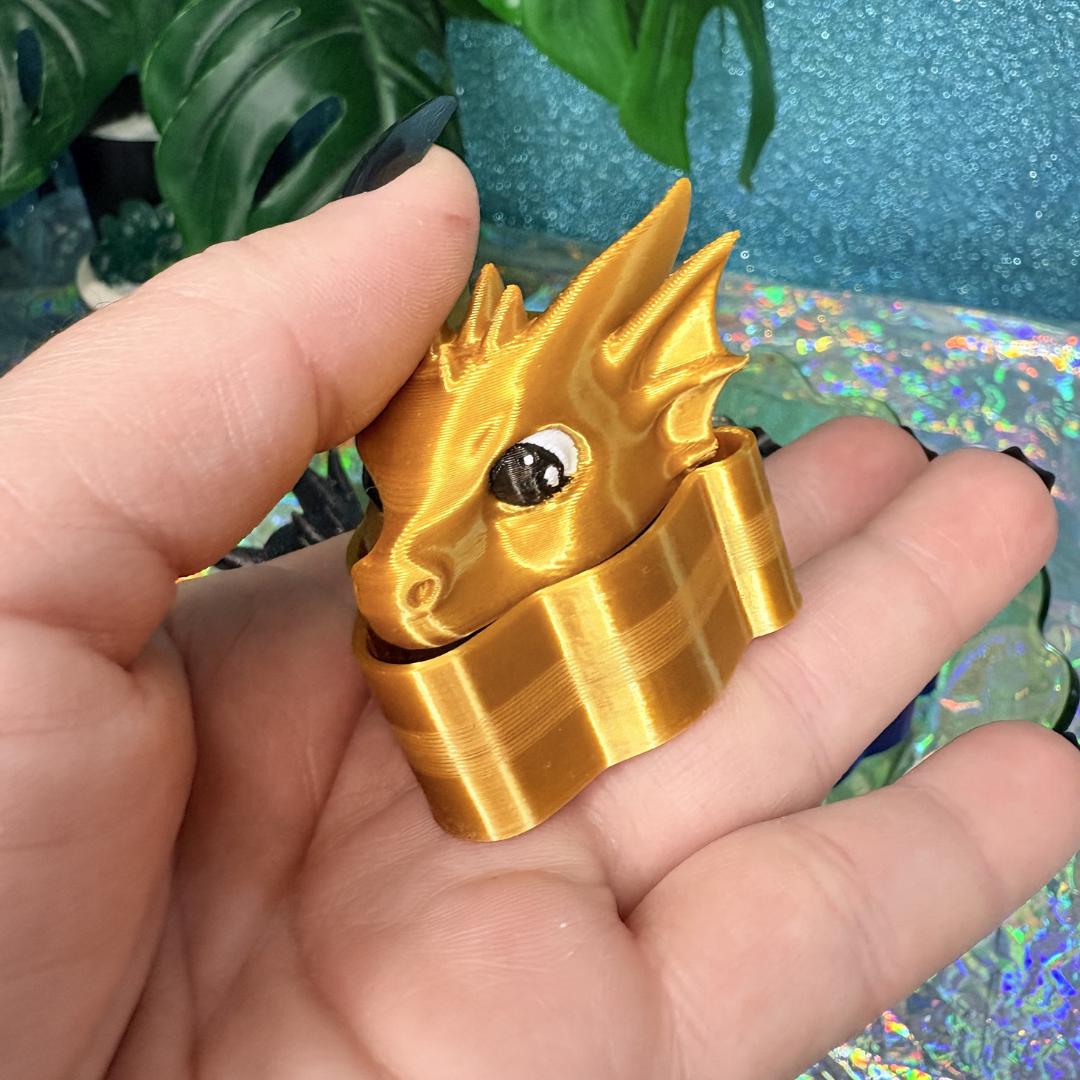 Dragon Head Fidget Clicker | Romantasy Dragon Rider Sensory Toy | Fantasy Book Lover Gift | ADHD Desk Fidget | Dragon Lover Fourth Wing