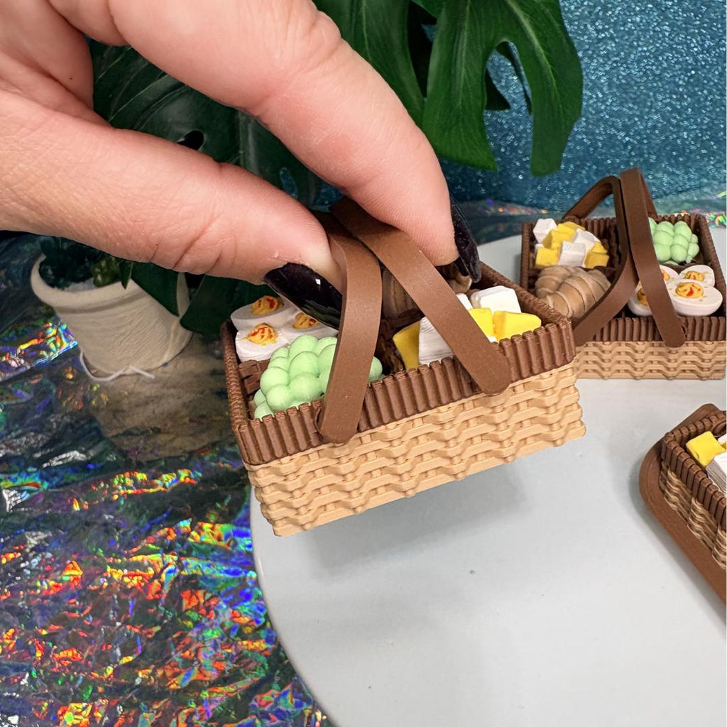 Picnic Basket Fidget Clicker