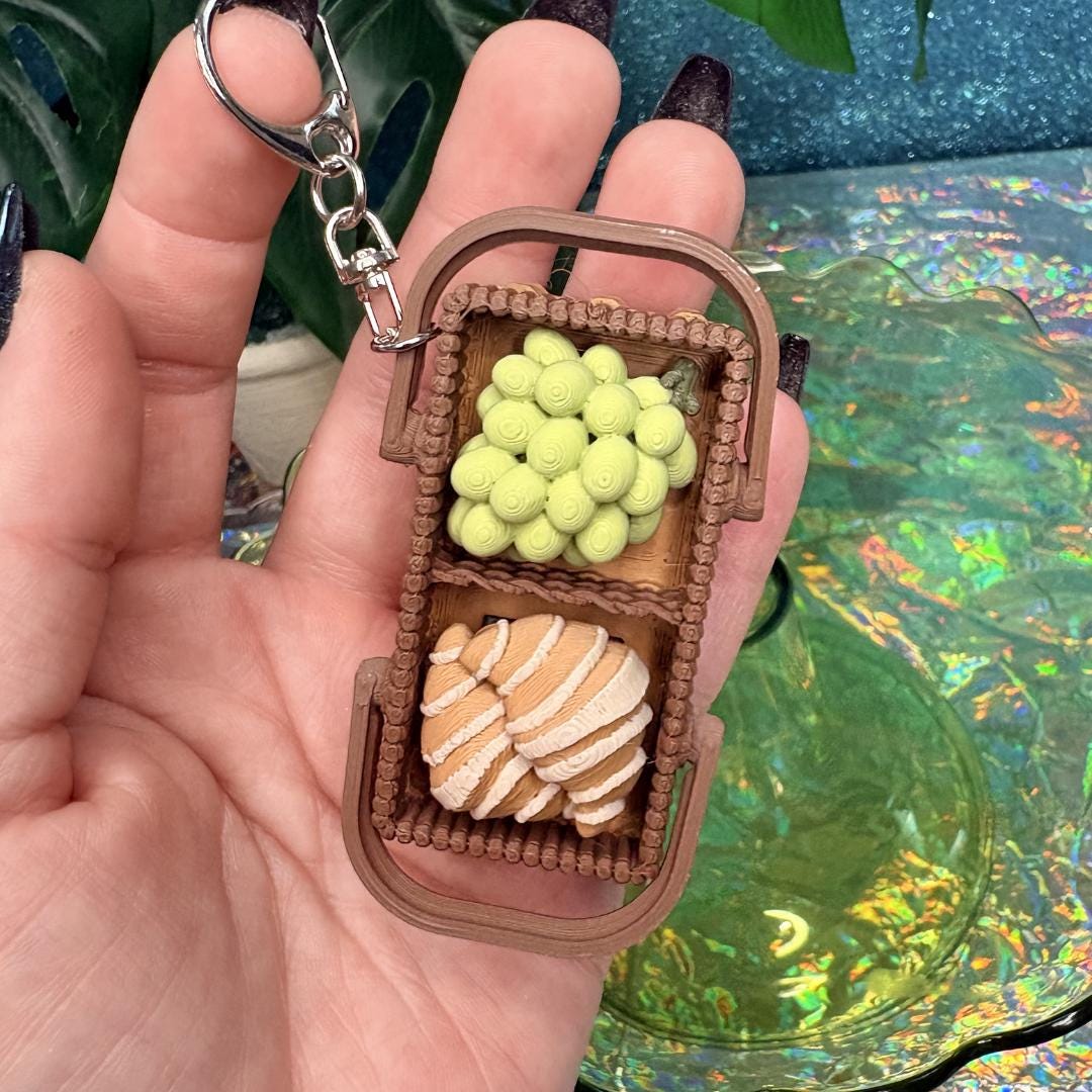 Picnic Basket Fidget Clicker Keychain